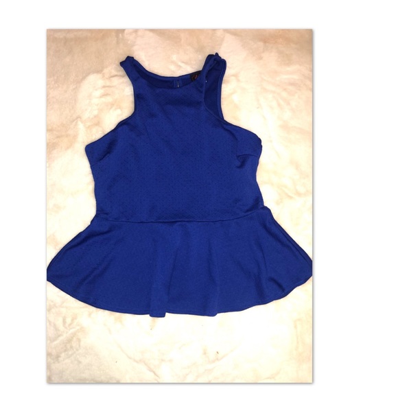 Fancy Top Bundle🍷 strapless & cover up - Picture 4 of 5